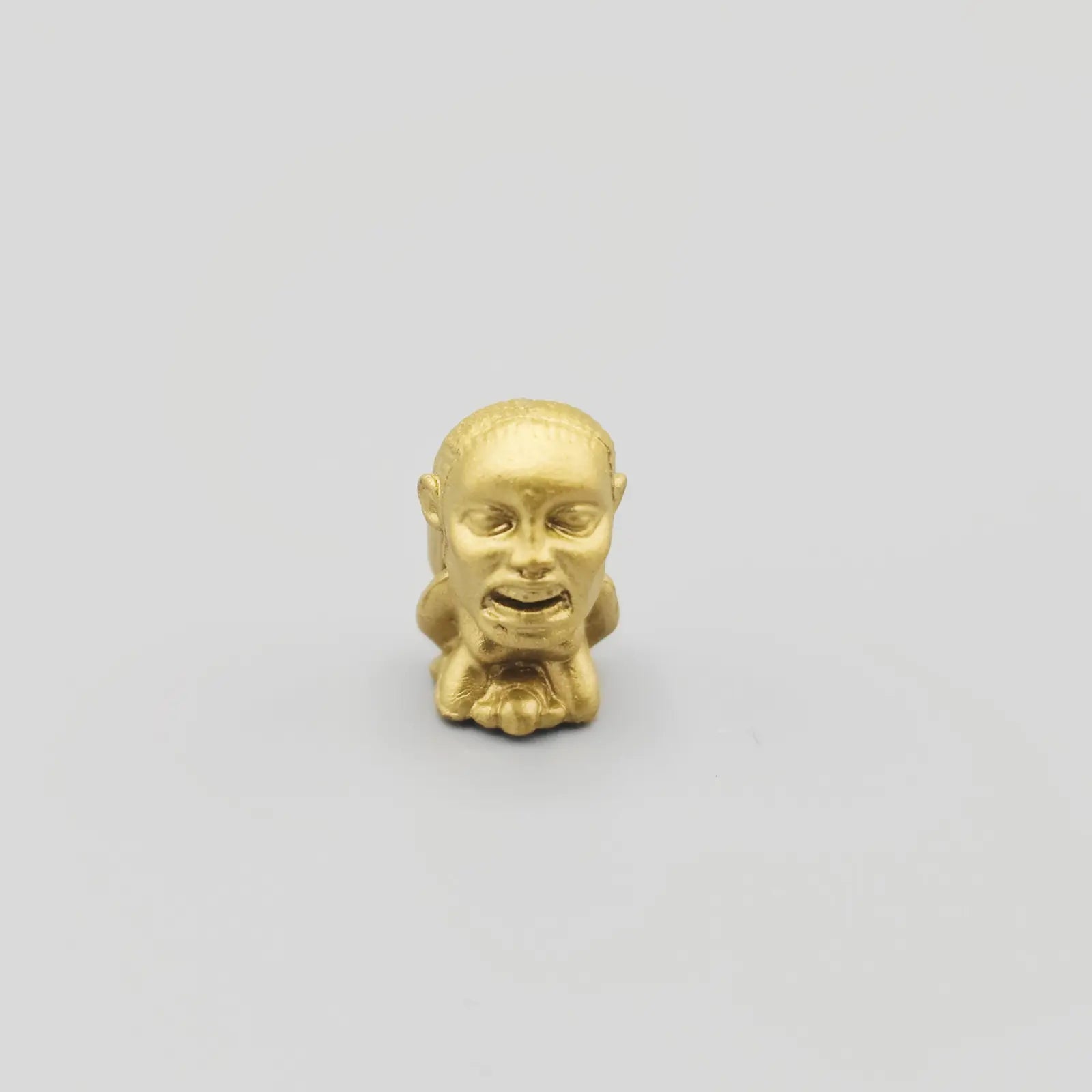 Golden idol accessory for Indiana Jones ation figure