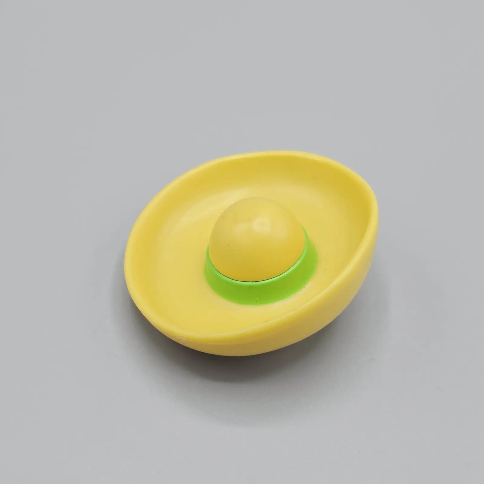 Yellow cowboy hat for Xevoz action figure