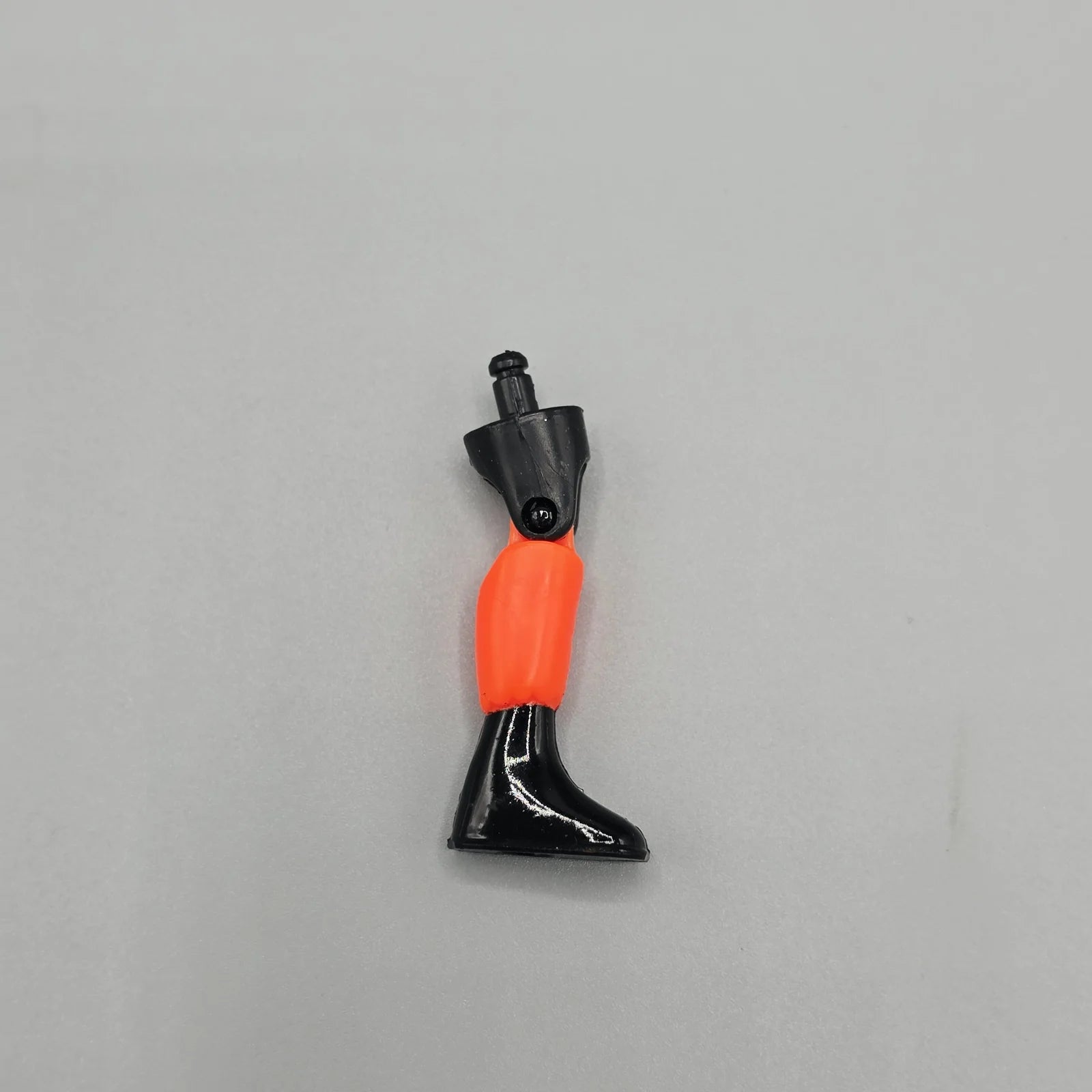 Incredible Crash Dummies Pro-Tek Slick Left Leg