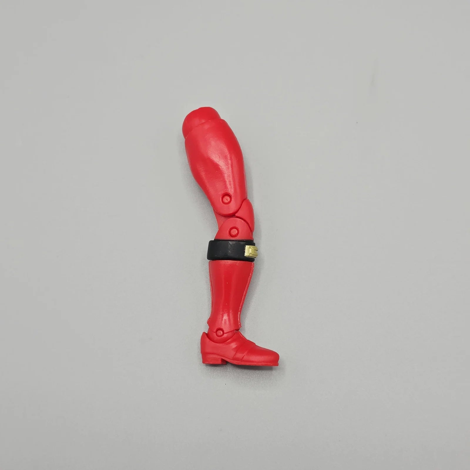 Power Rangers Legacy Collection Ninja Storm Red Ranger Right Leg