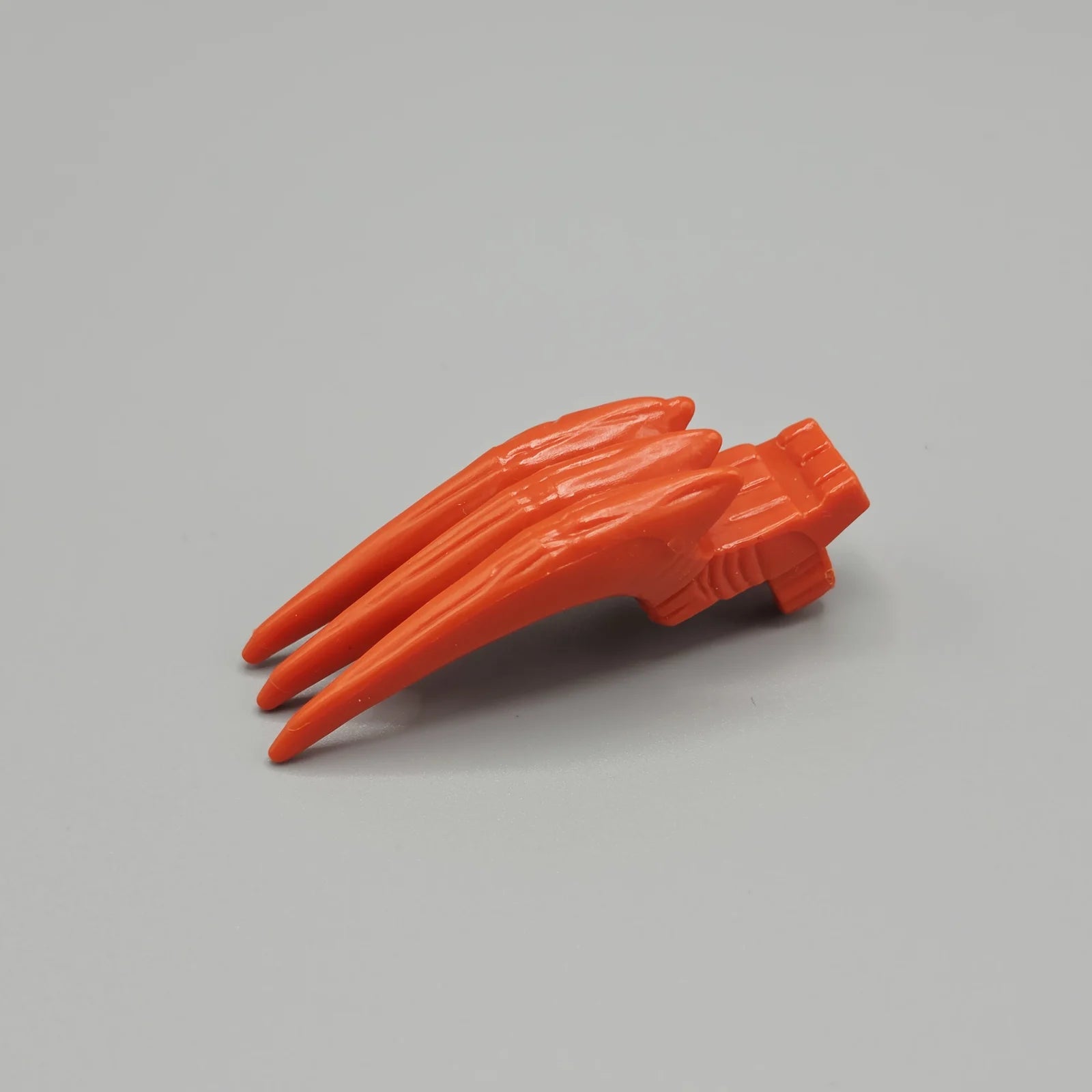 Primal Rage Talon Red Claw